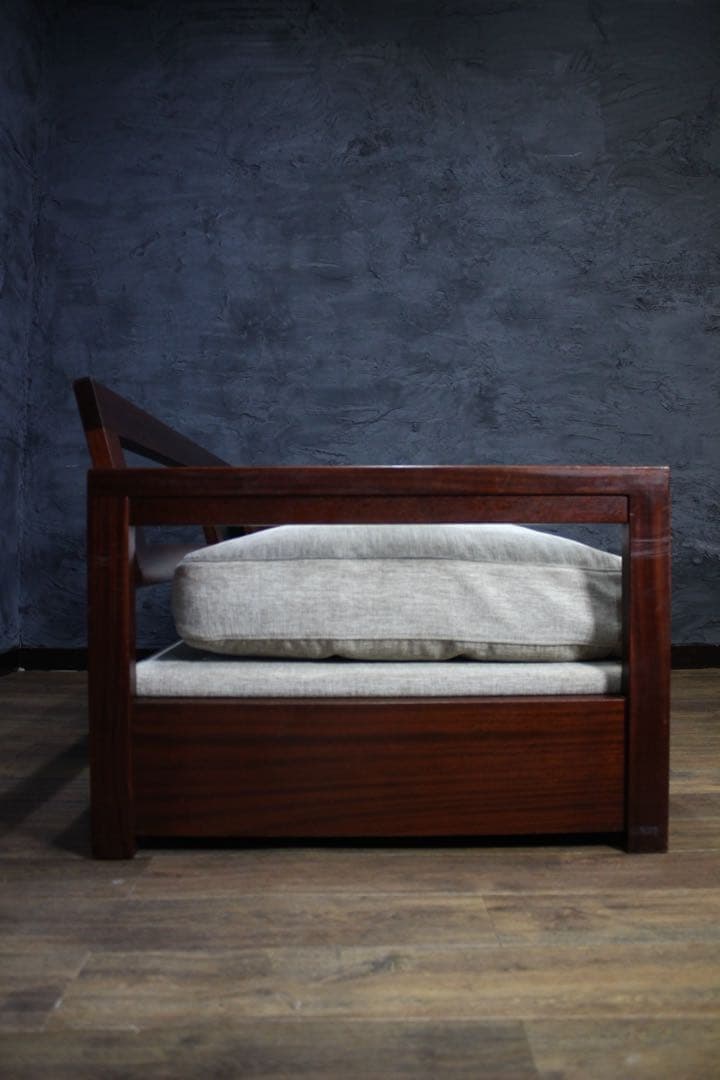 首都圏送無料〜ケユカフェザークッション 収納空間付き 20万 天然木 ソファ