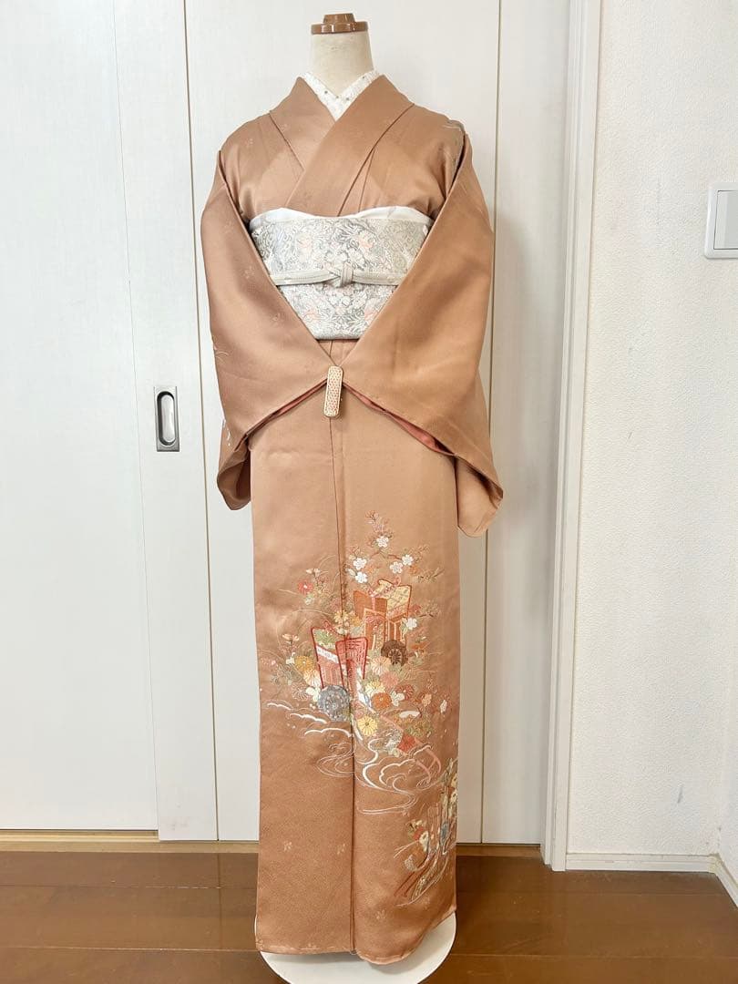 未使用　しつけ糸付き　豪華　総刺繍　正絹訪問着　フルセット4点　入学式　卒業式