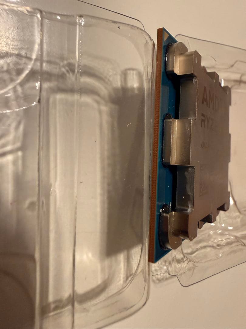 AMD Ryzen 7 8700F 中古 動作確認済み AM5 CPU 本体のみ