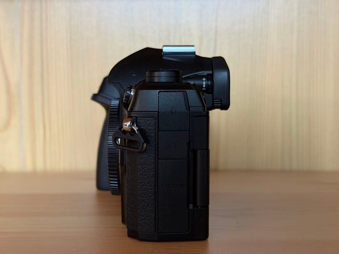 OM SYSTEM OM-1 Mark II ボディ