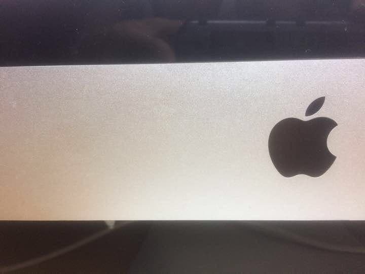 iMac (2.7GHz, mid 2011) 21.5インチ MC812J/A