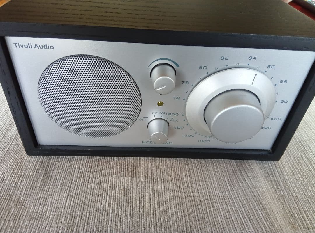 さく　　Tivoli Audio MODEL-ONE