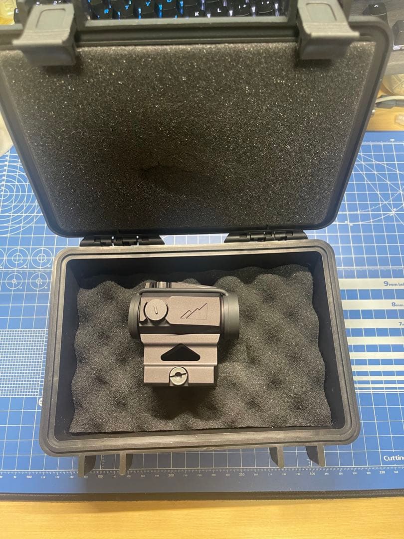 Northtac RONIN P12-L/レッドドットサイト照準器実物