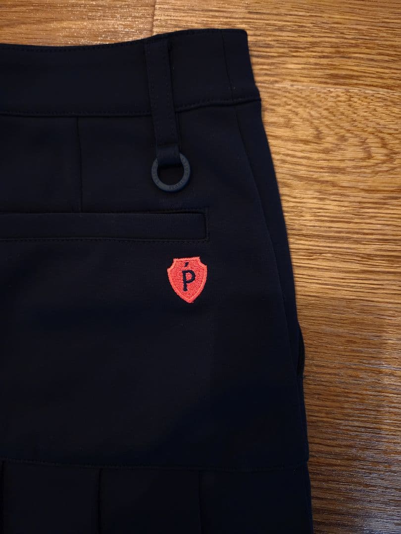 【超美品】PEARLY GATES プリーツスカート 黒