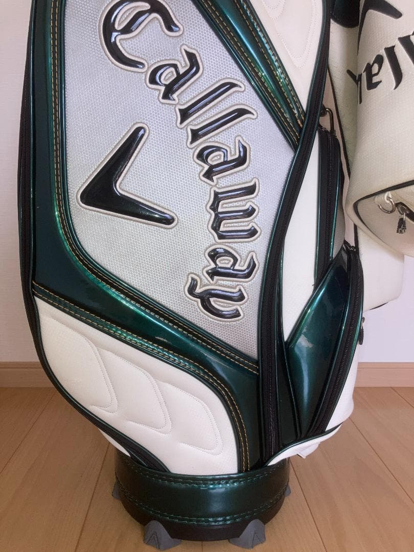 Callaway　キャロウェイ　キャディバッグ　カラー：ホワイト／ダークグリーン