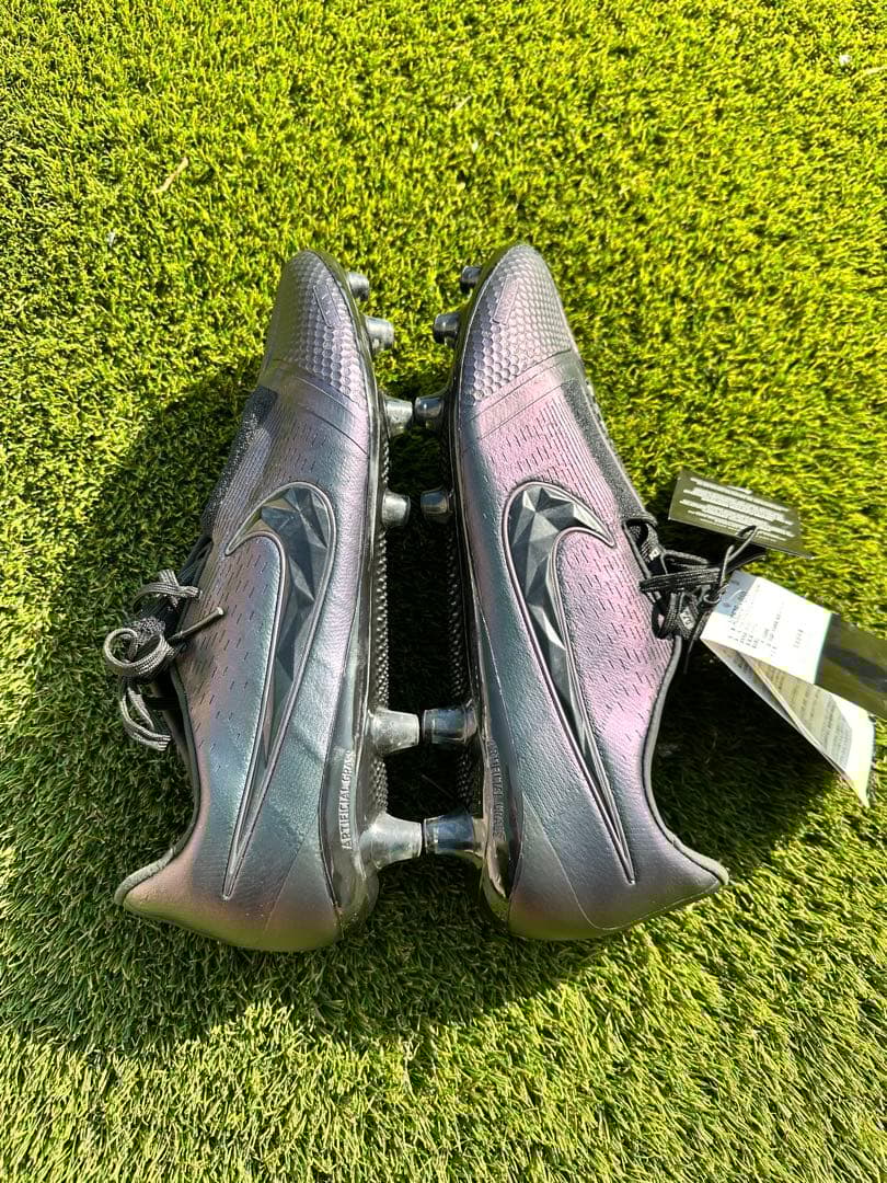 新品未使用タグ付きNIKE PHANTOM VENOM ELITE AG PRO
