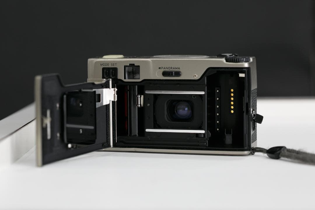 L*︎様 Nikon フィルムカメラ 35Ti　動作確認済み