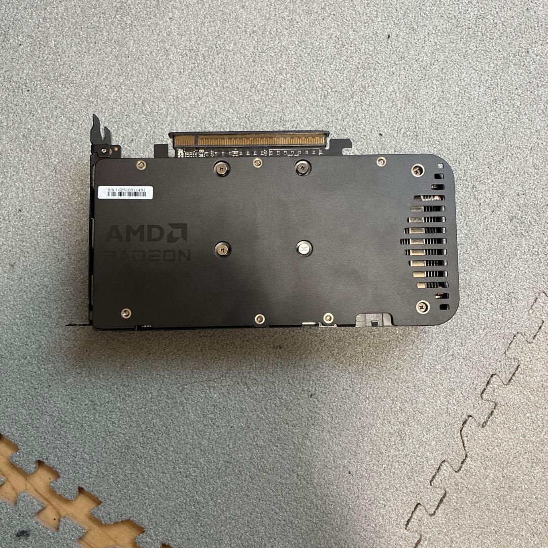 【保証書付き】玄人志向　RX9060XT 16GB【動作確認済み】