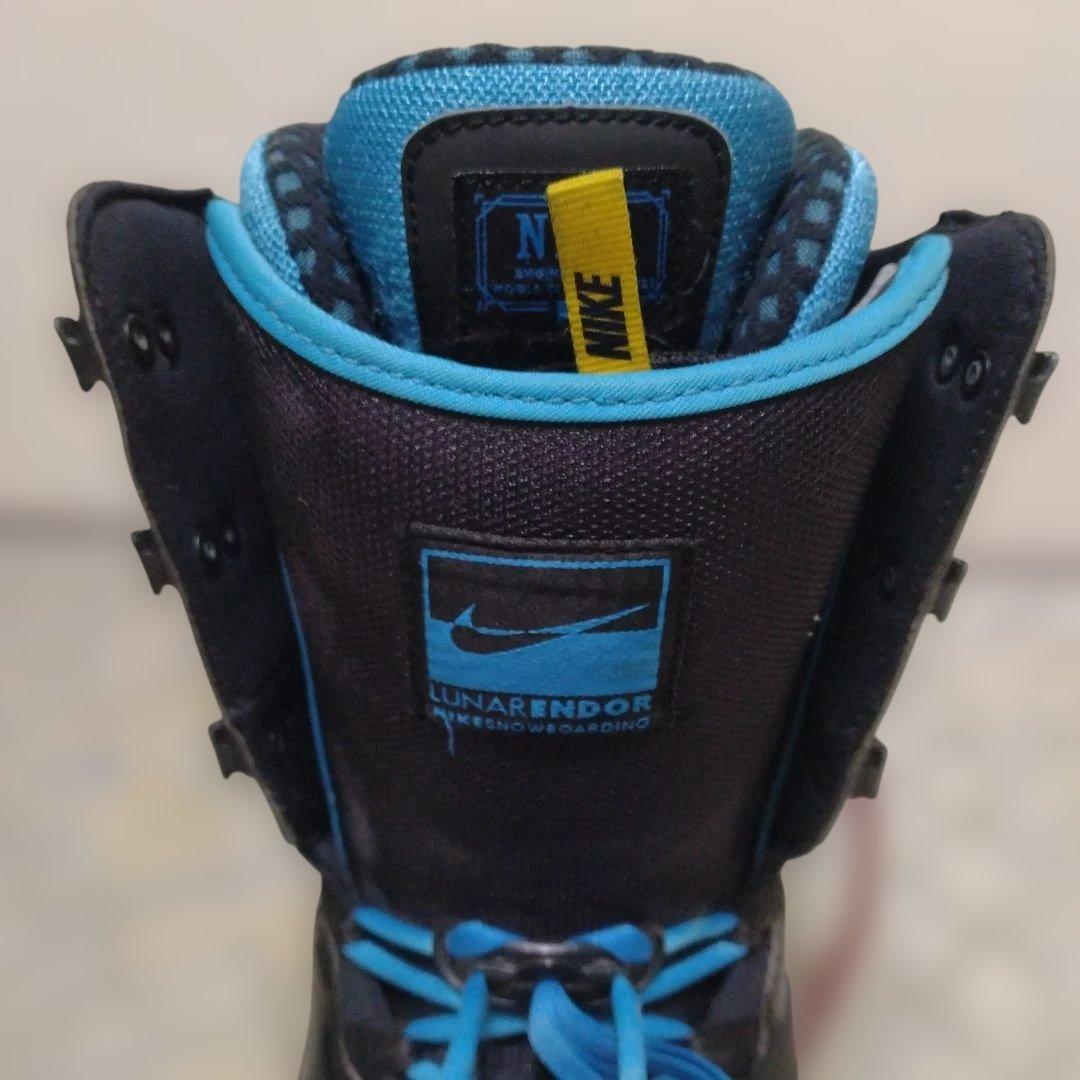 ナイキ　NIKE スノーボードブーツ　26.5cm