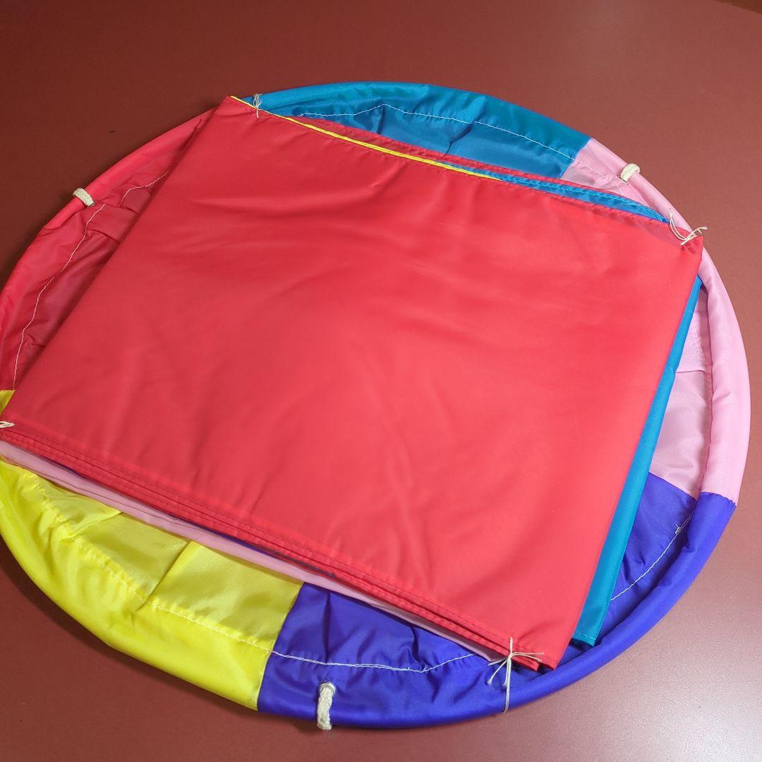 太郎鯉　吹き流し５色5Ｍ、黒鯉5Ｍ、赤鯉４Ｍ、金具付きセット