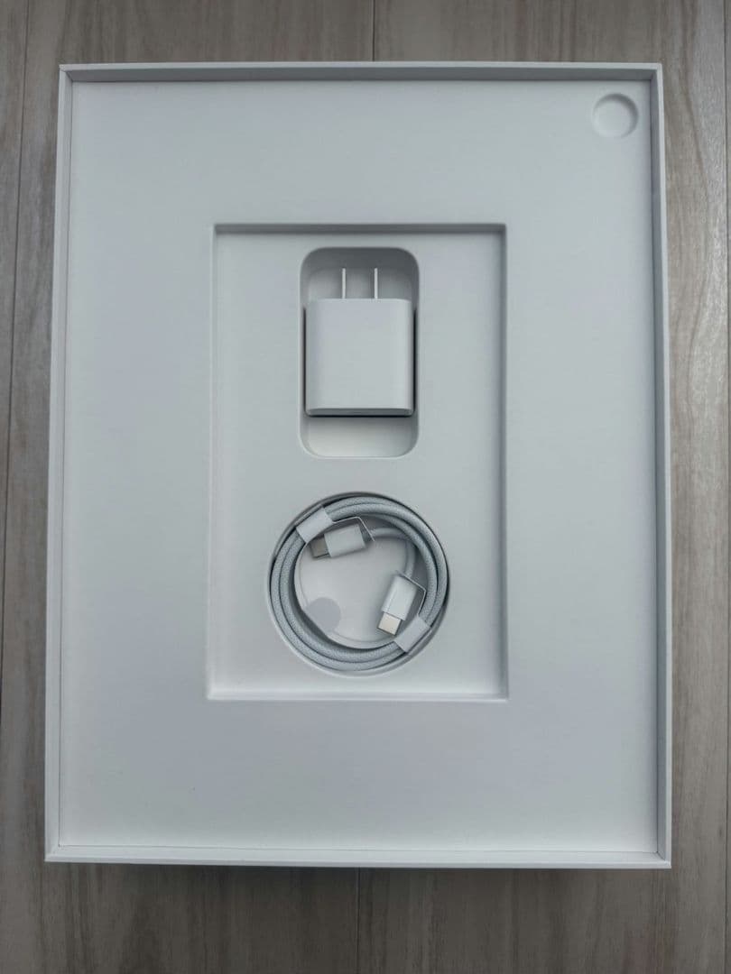 M2 iPad Air 13インチ 256GB スペースグレー