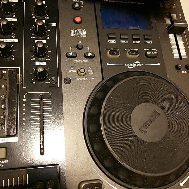 DJプレーヤー   1万円までなら値下げ可能