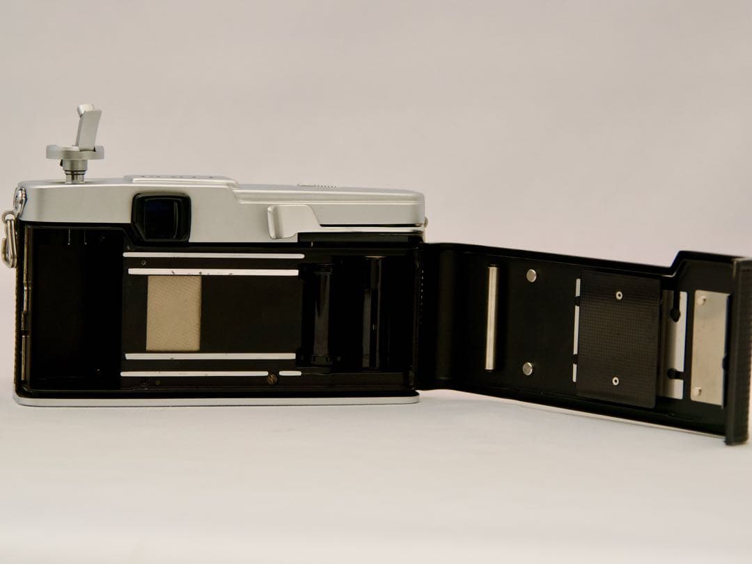 OLYMPUS オリンパス PEN-FT シルバー ボディ