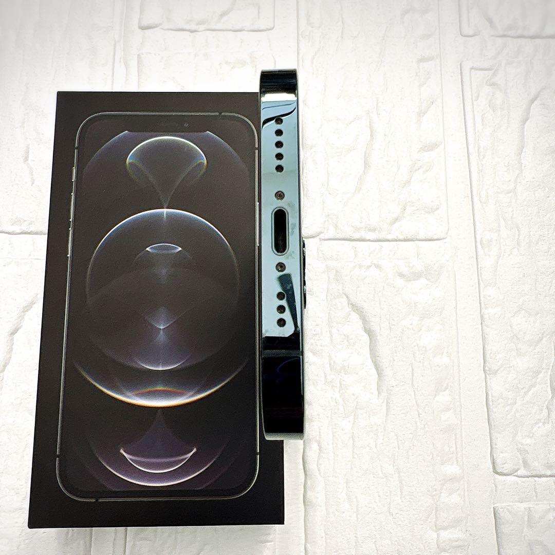 j*u様 美品Apple iPhone 12 Pro 128GB バッテリー97