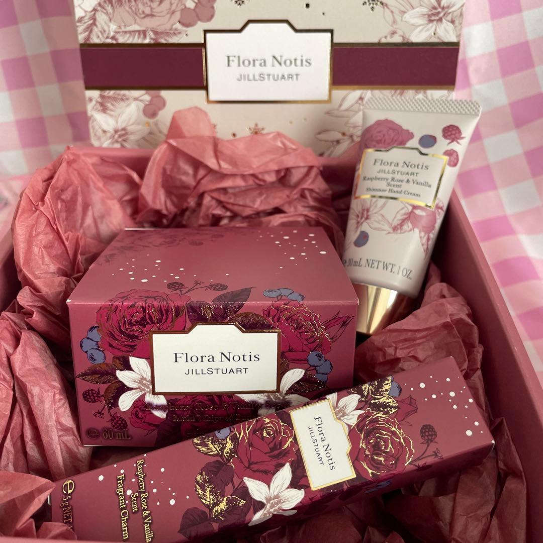 ❤︎JILLSTUART❤︎Flora Notis フローラノーティス 3点入