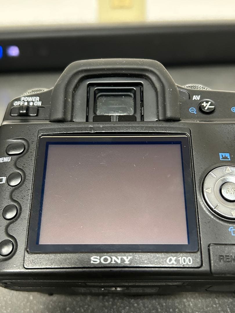 SONY α100 デジタル一眼レフカメラ　レンズ4個セット