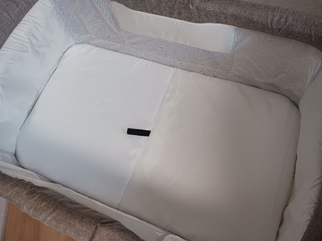 折りたたみベビーベッド マットレス付き