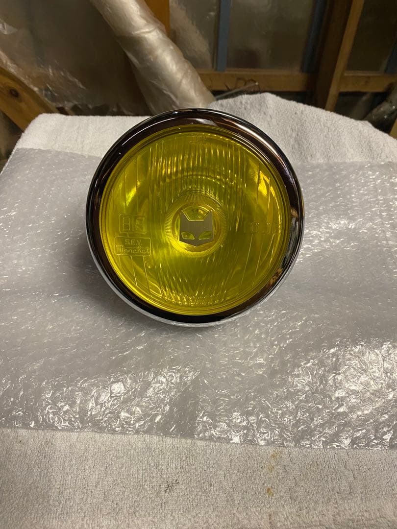 イエロー 丸型 バイクライト旧車　カスタム　モンキー　中古品マーシャル