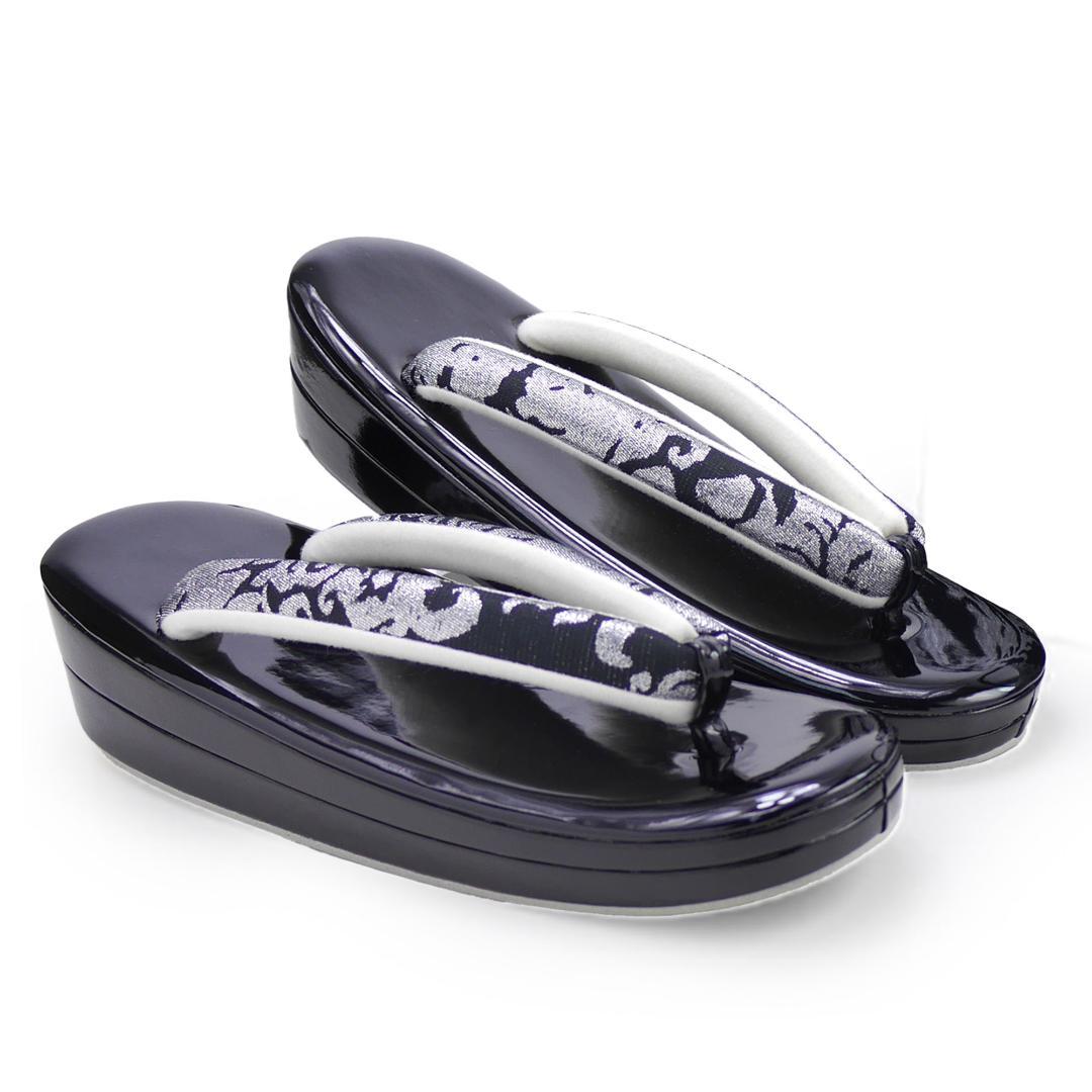 草履バッグセット 帯地 振袖 成人式 結婚 留袖 黒 銀 uzouri114-2