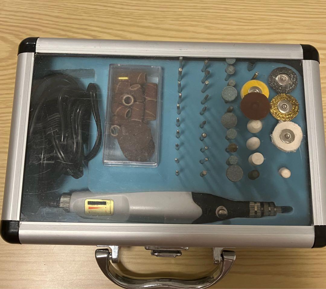 かっこいい！ アタッシュケース 入り ルーター セット + α