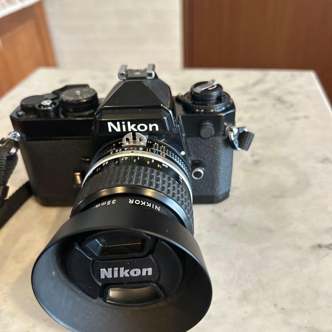 Nikon FE 、35mm f2広角レンズ