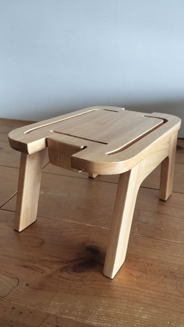 ブリタ　タンク型浄水器+純正台座セット　カートリッジ1個付き