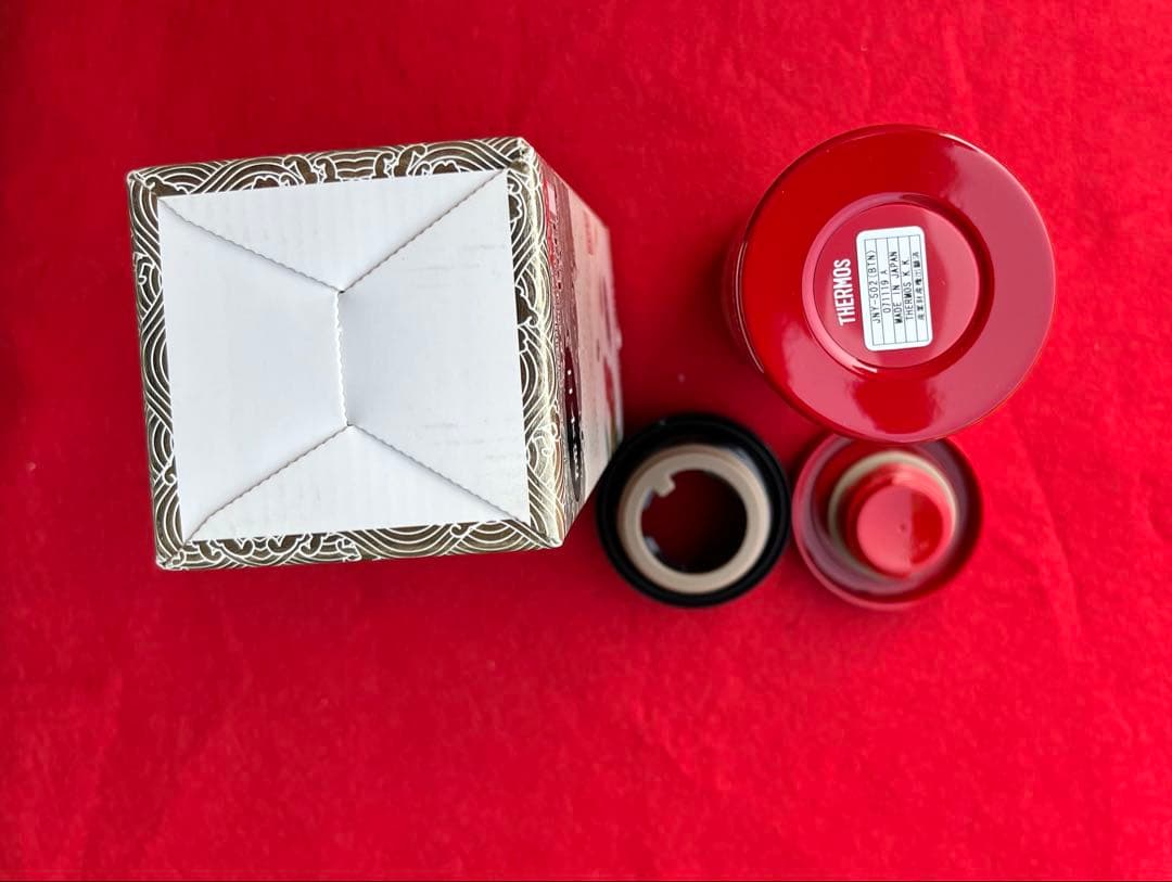 激レア　サーモス 真空断熱ケータイマグ水筒 ボタンの花　日本製　500ml