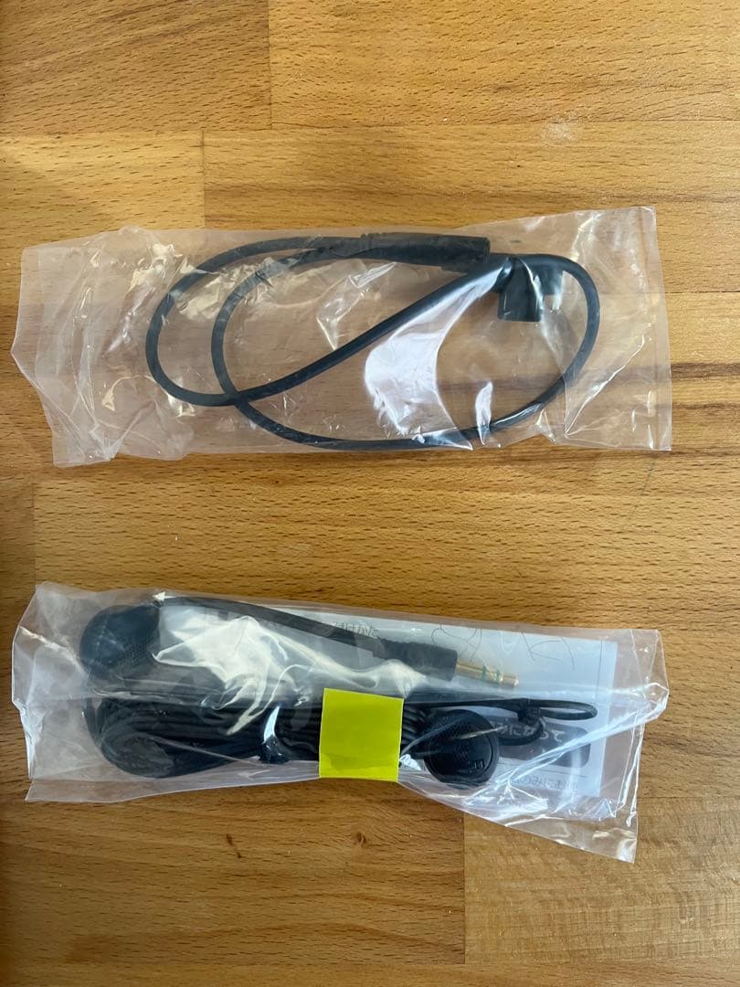 au media skin ブラック