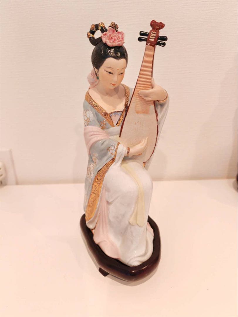 陶器人形 古代中国の多彩な楽器を持つ陶器製美人女性像8体セット 中国芸術品