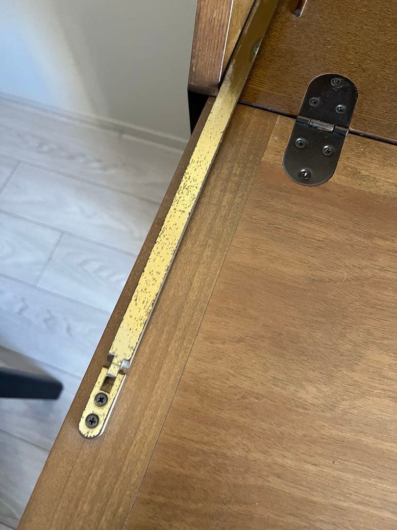 ライティングビューロー　デスク　チェスト