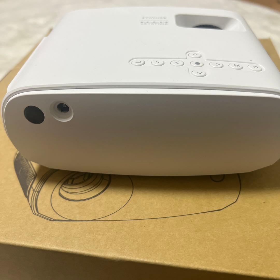 Pericat プロジェクター　使用時間4時間