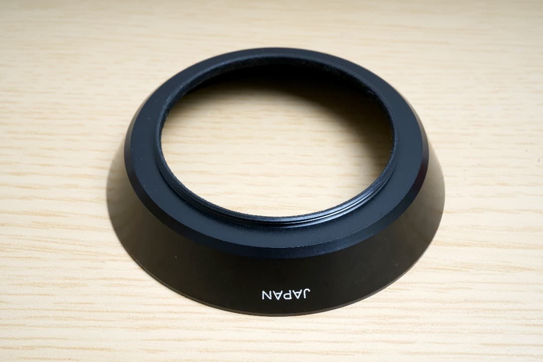 最終価格　ミノルタ　MC24mmF2.8用　メタルレンズフード　（中古品）