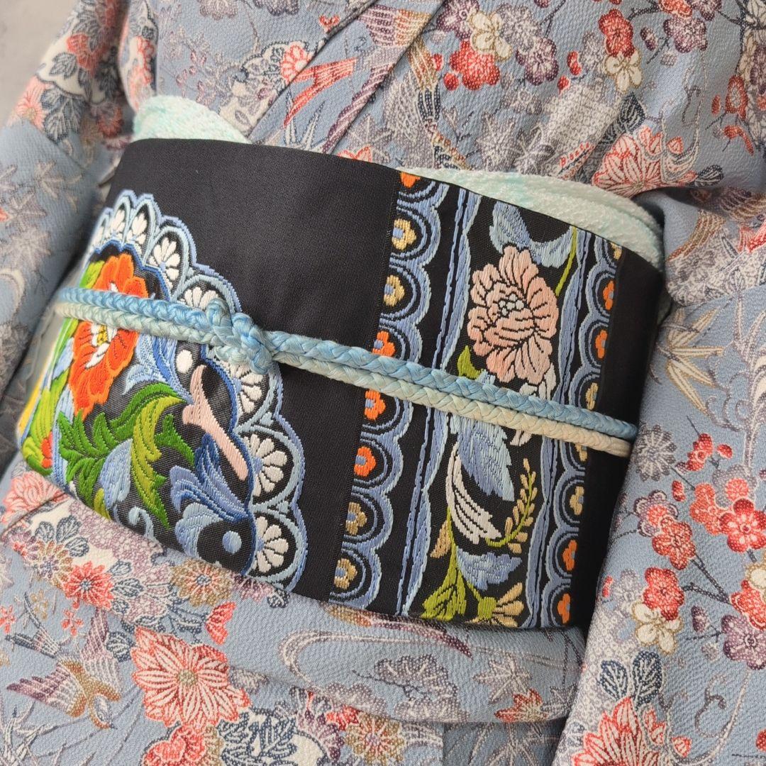 小紋　フルセット　着物　正絹　グレー水色地　鳥　花　彩　バチ衿　着物生活　E1