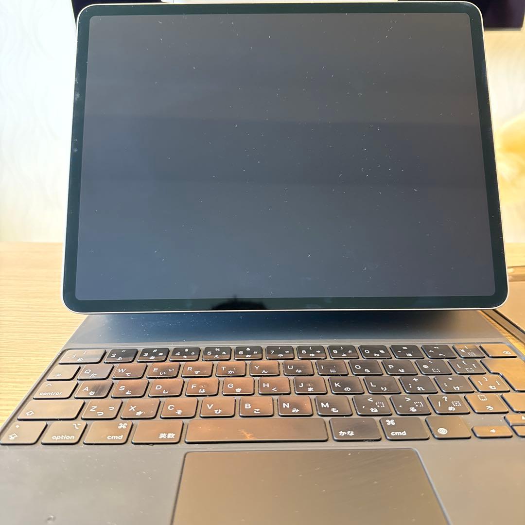 iPad Pro 12.9インチ 第6世代 スペースグレー 512GB