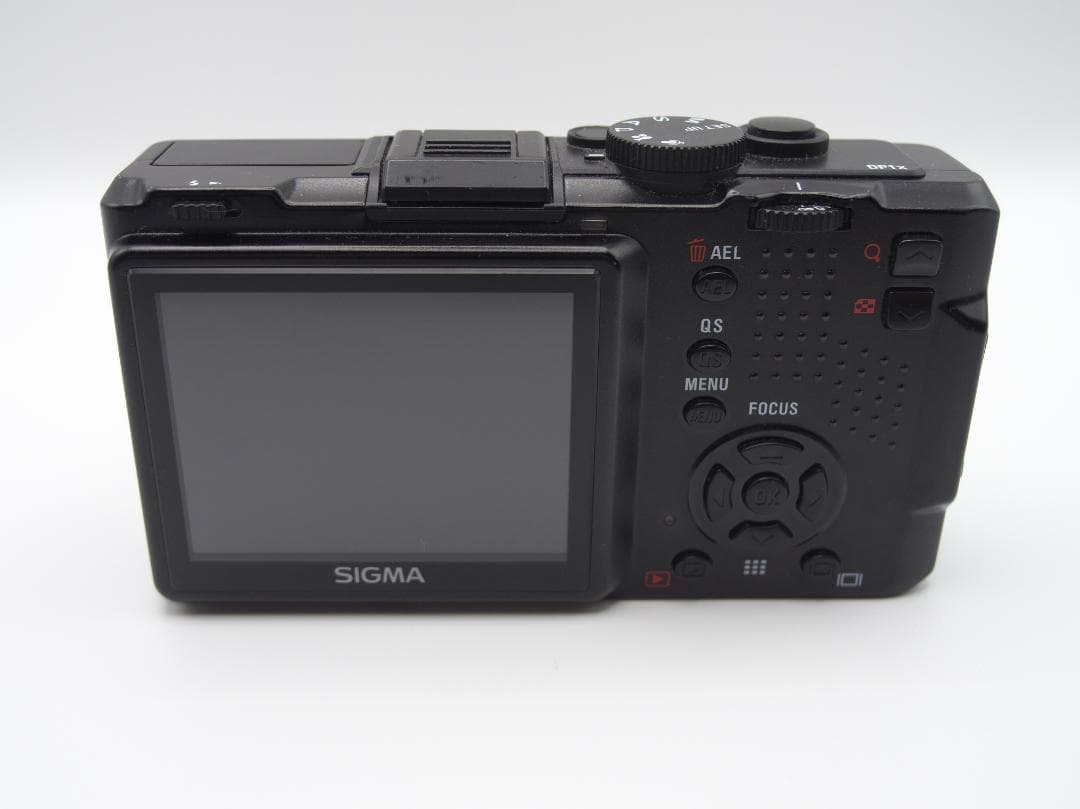 シグマ　コンデジ　SIGMA DP1x