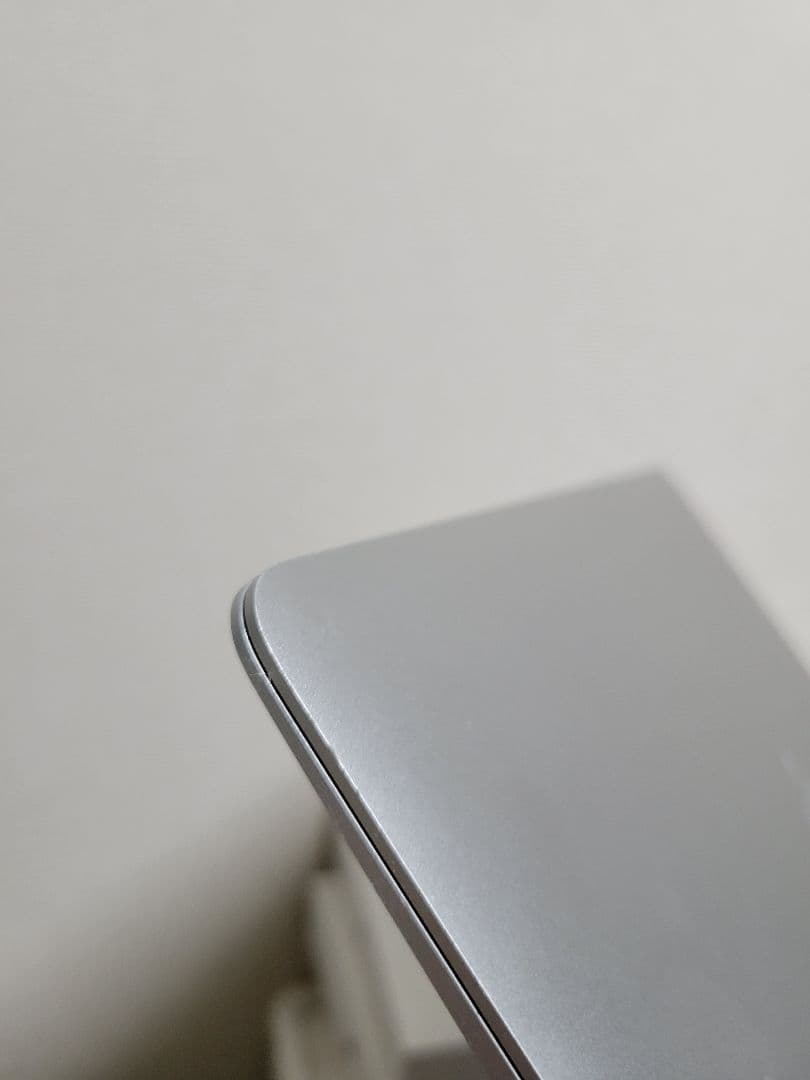 MacBook本体 Macbook Air M1 8GB/256GB