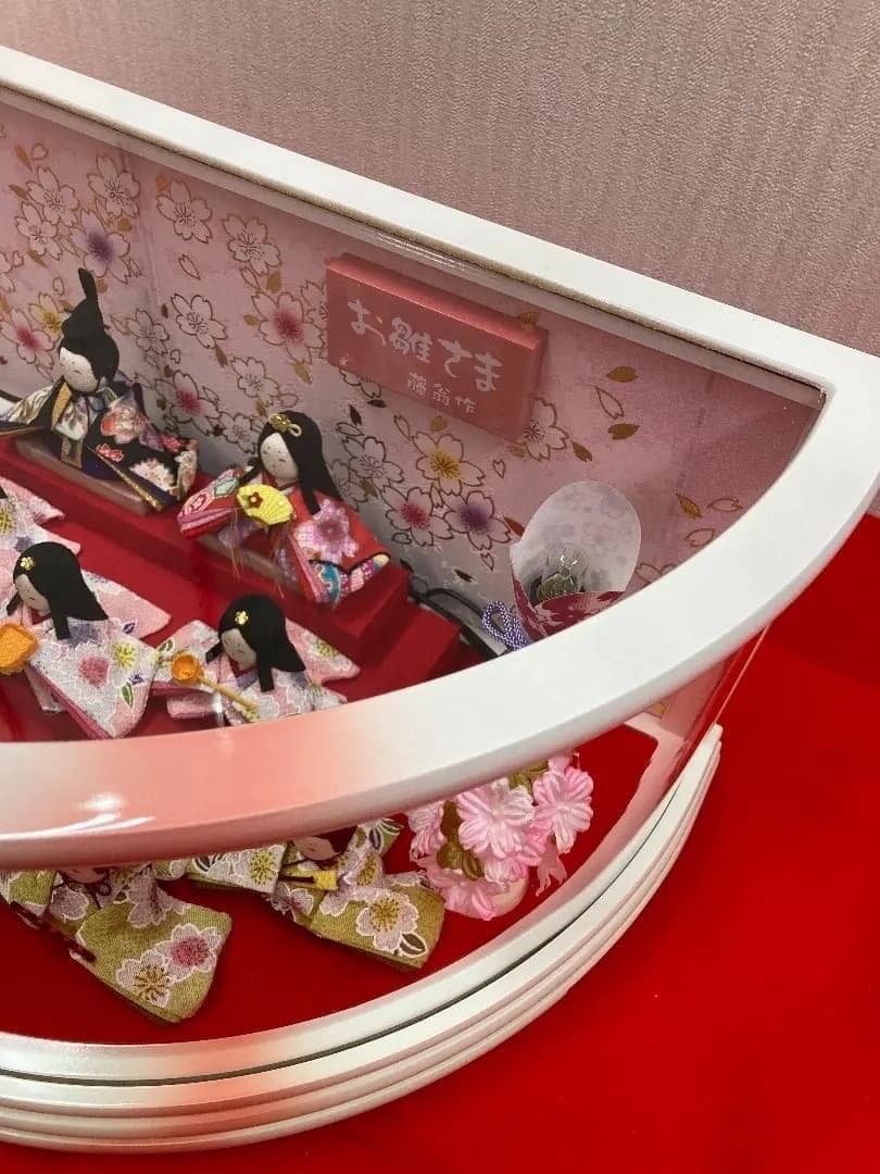 K7 三月雛ケース　雛人形ケース入り　可愛いちりめん細工人形　巾50㎝位