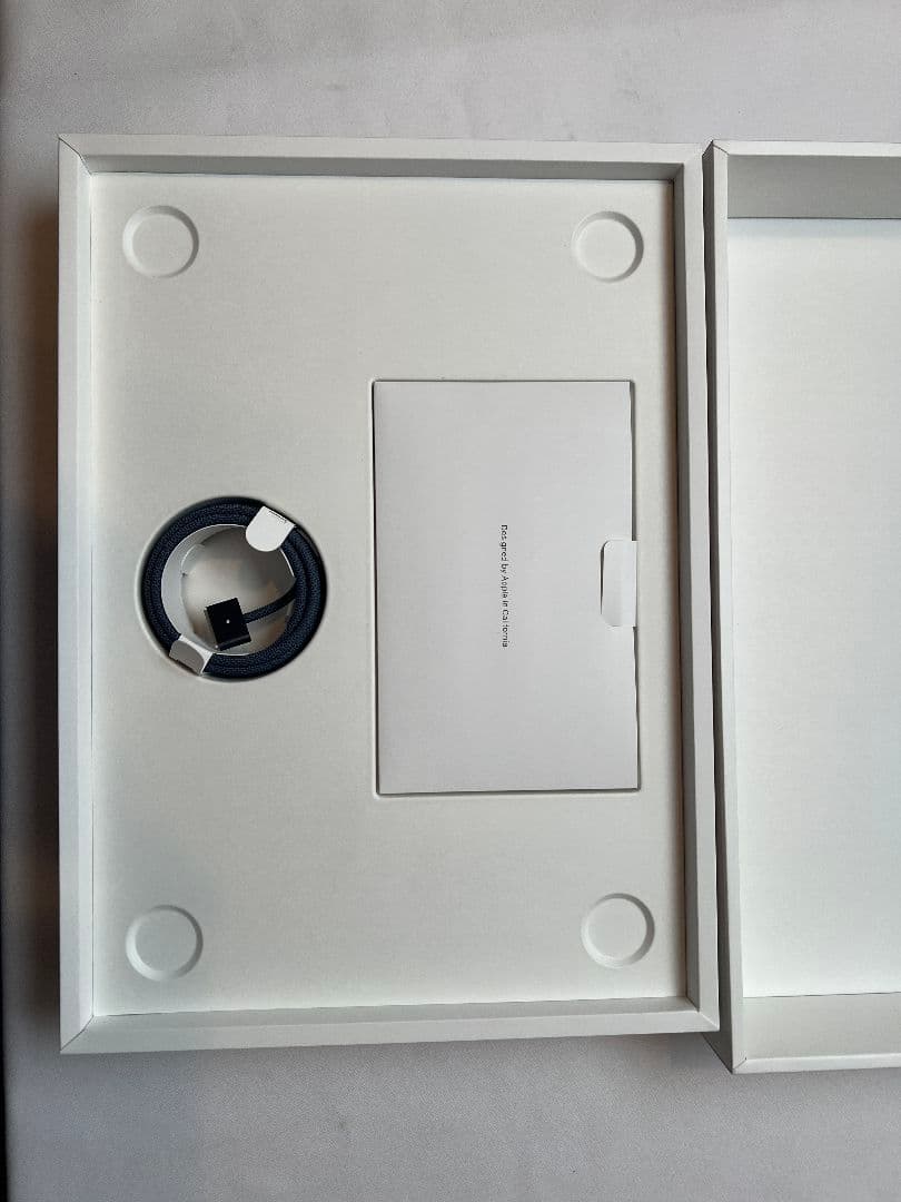 MacBook Air M2 13インチ スペースグレー 本体 512G 16G