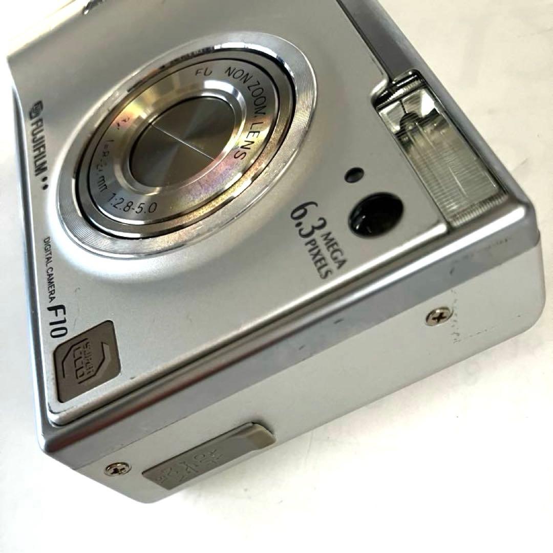 Fujifilm FinePix F10 デジタルカメラ