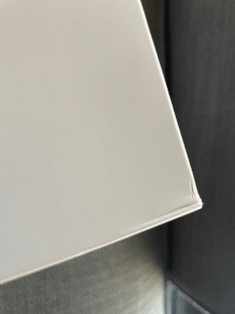 たい　Apple Vision Pro 空箱　説明書　保護材付き