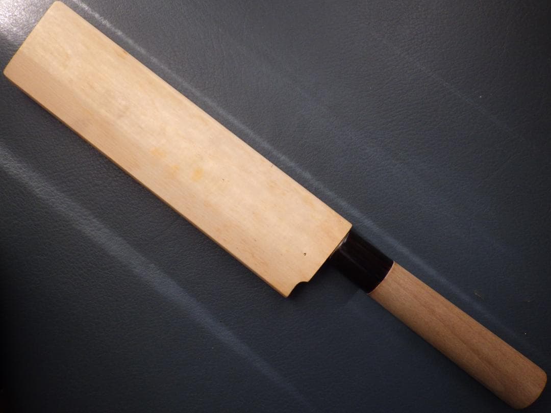 ザ*ロ様 東型薄刃包丁★正義作★本水牛天然木柄★㊨手研ぎ済み・堺打刃物▲記名有▲