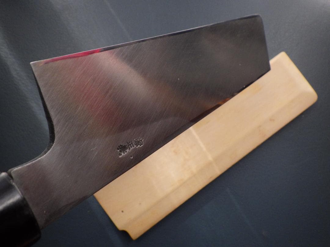 ザ*ロ様 東型薄刃包丁★正義作★本水牛天然木柄★㊨手研ぎ済み・堺打刃物▲記名有▲