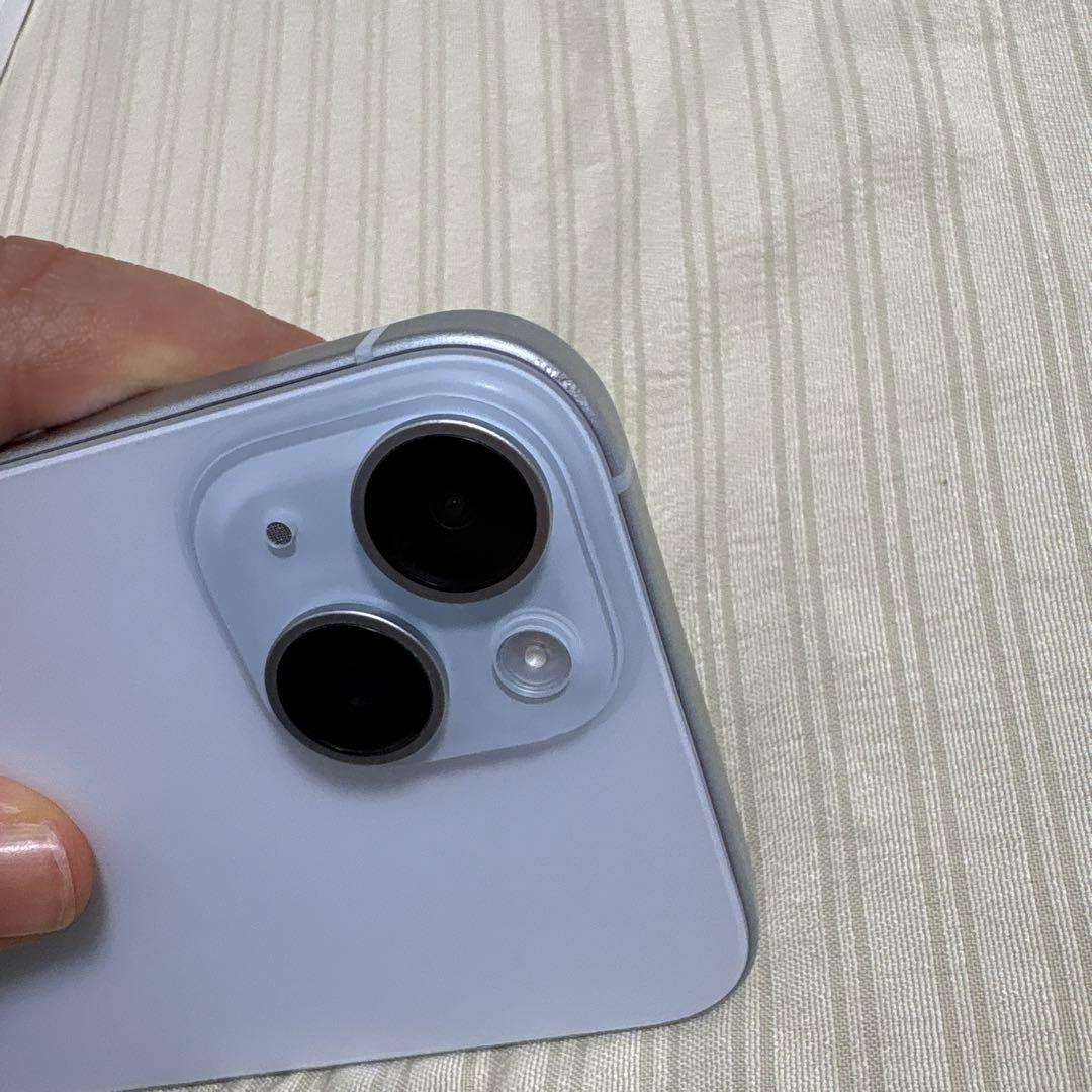 Apple iPhone 15 ブルー箱付き。中古品