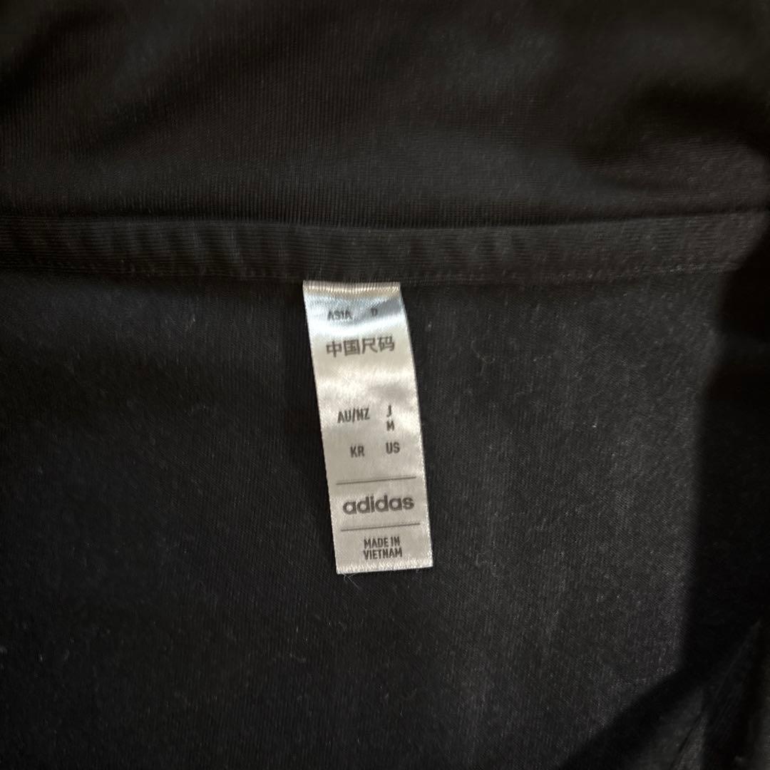 IPU 環太平洋大　サッカー　トレーニングウェアセット　上下M