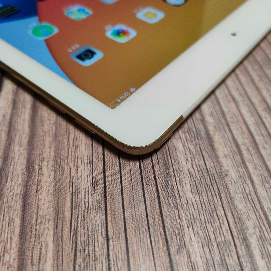 Apple iPad 第5世代 32GB SIMフリー