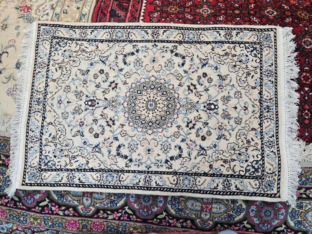 新品ペルシャ絨毯ナイン産 玄関マット 100%手織り本物 95×67 オススメ