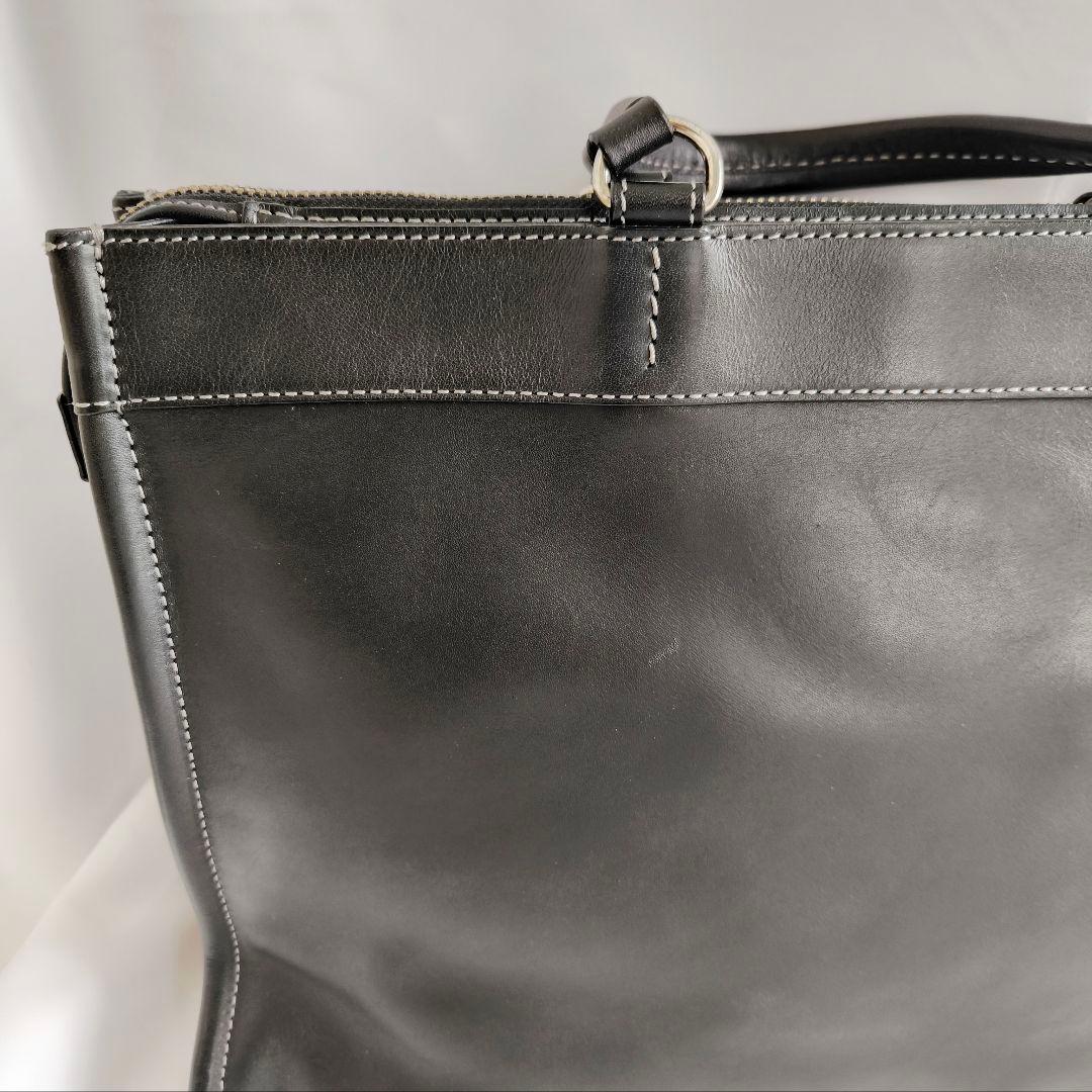 【美品】土屋鞄　プロータ　ビジネスバッグ　ブリーフケース　防水　黒　レザー