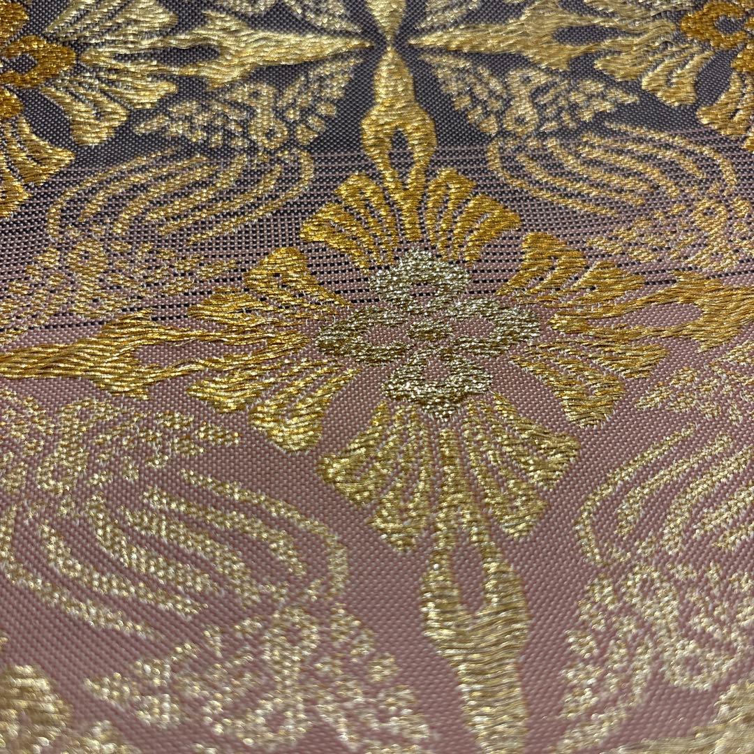 金色とピンク地の七宝　袋帯