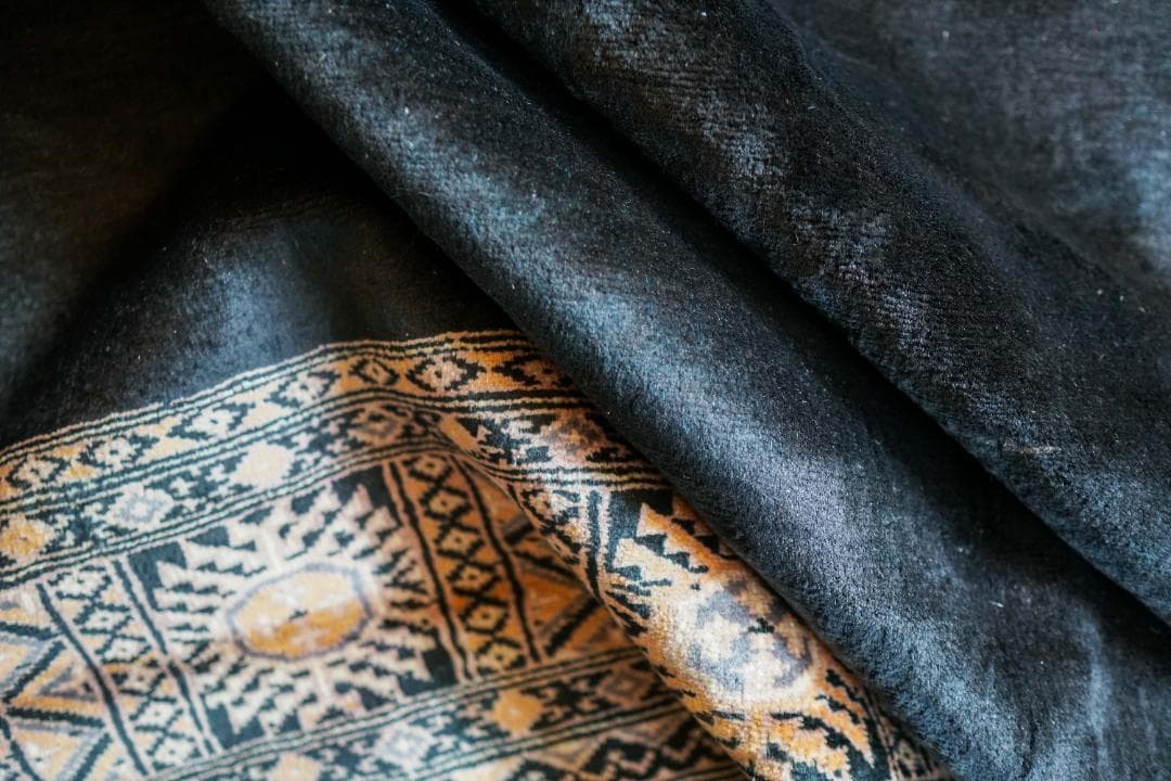 パキスタン手織り絨毯 293×254cm