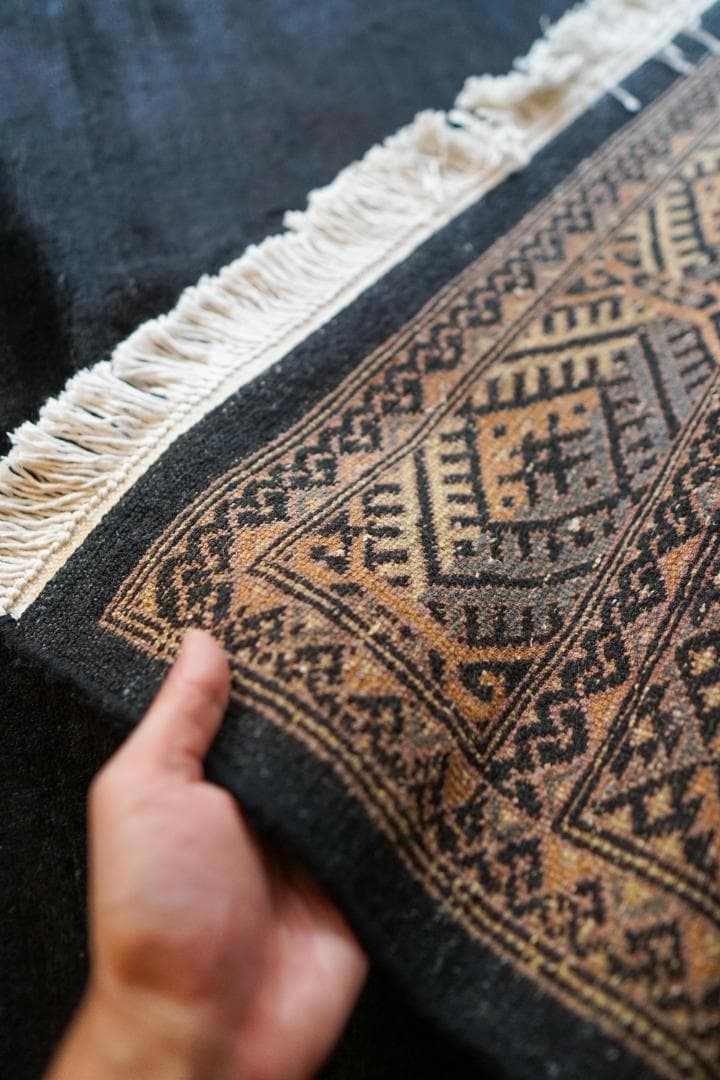 パキスタン手織り絨毯 293×254cm